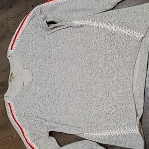 SWEATSHIRT SWEATER WITH DETAIL